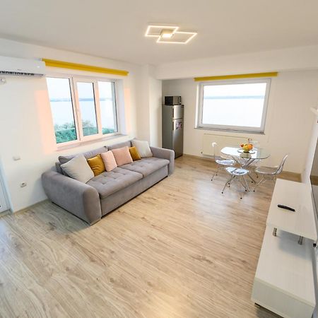 Sunset Lake Apartament Мамая Екстер'єр фото