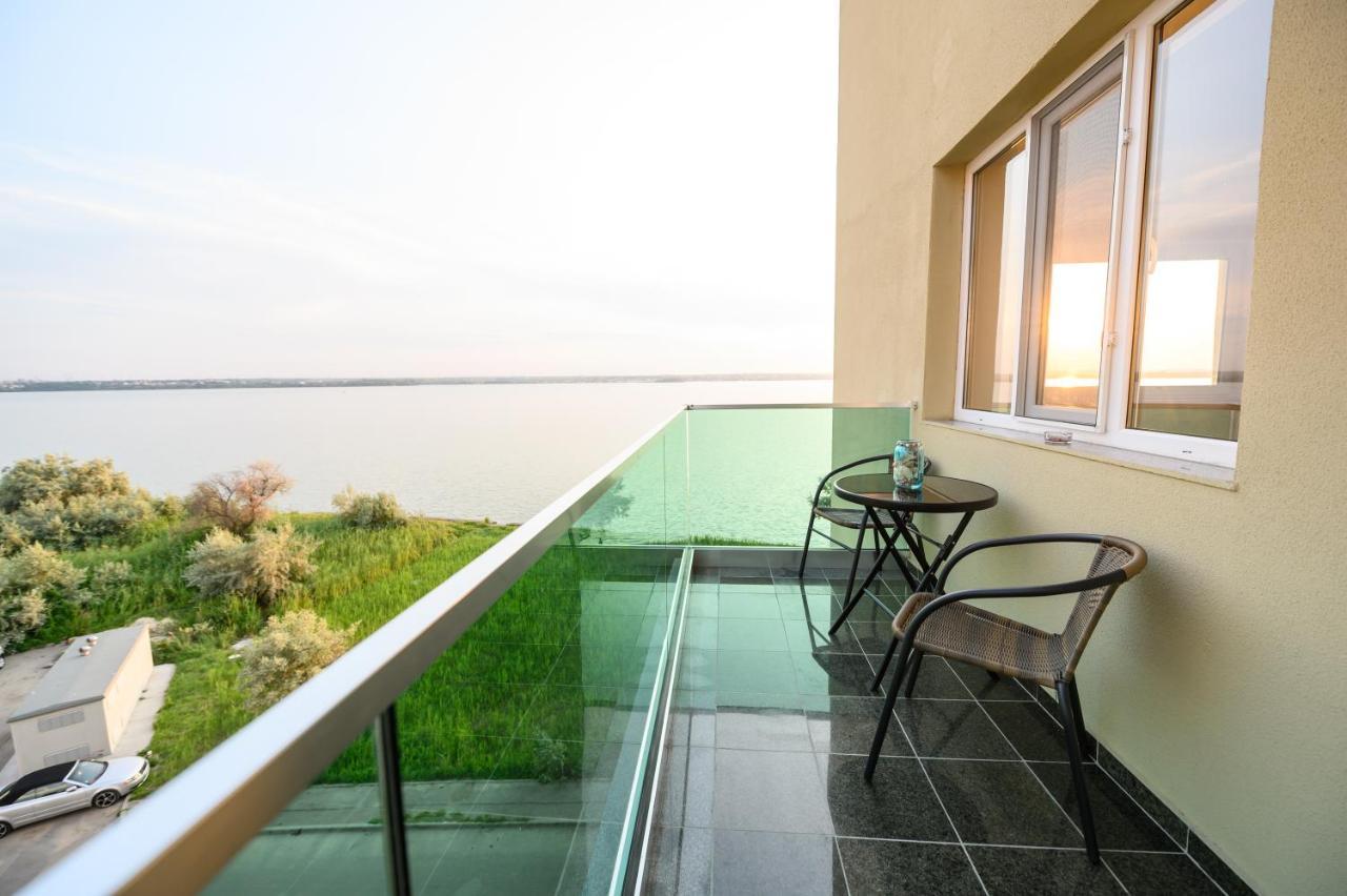 Sunset Lake Apartament Мамая Екстер'єр фото