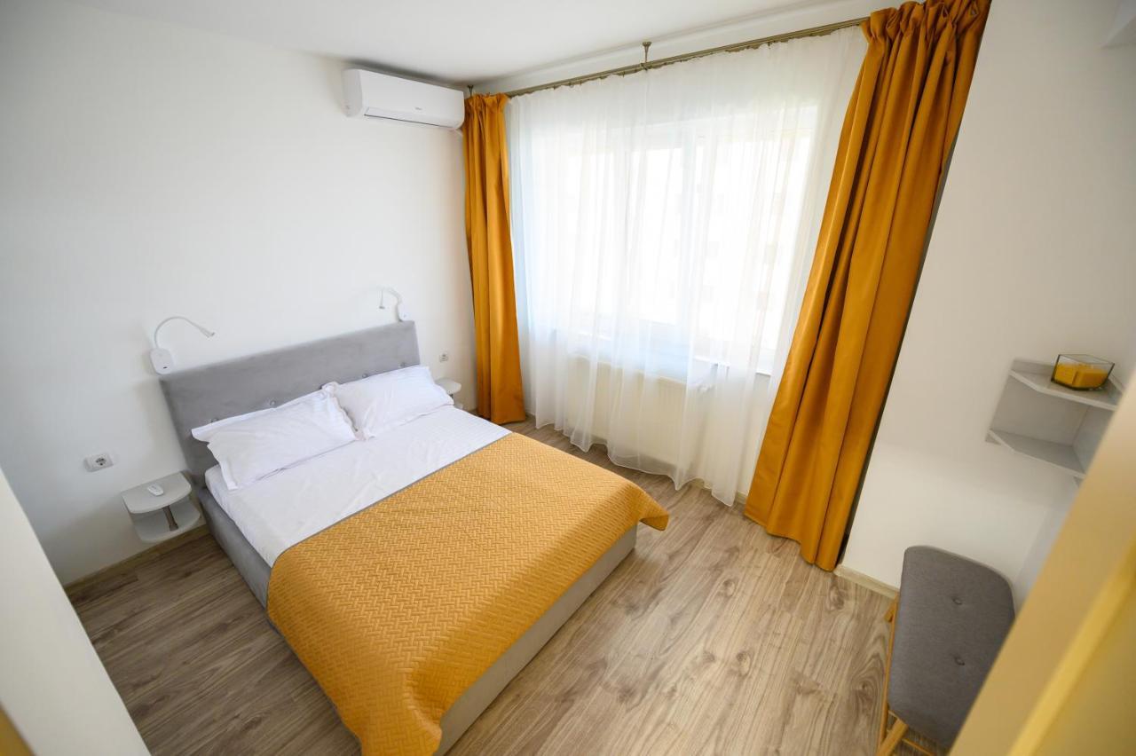 Sunset Lake Apartament Мамая Екстер'єр фото